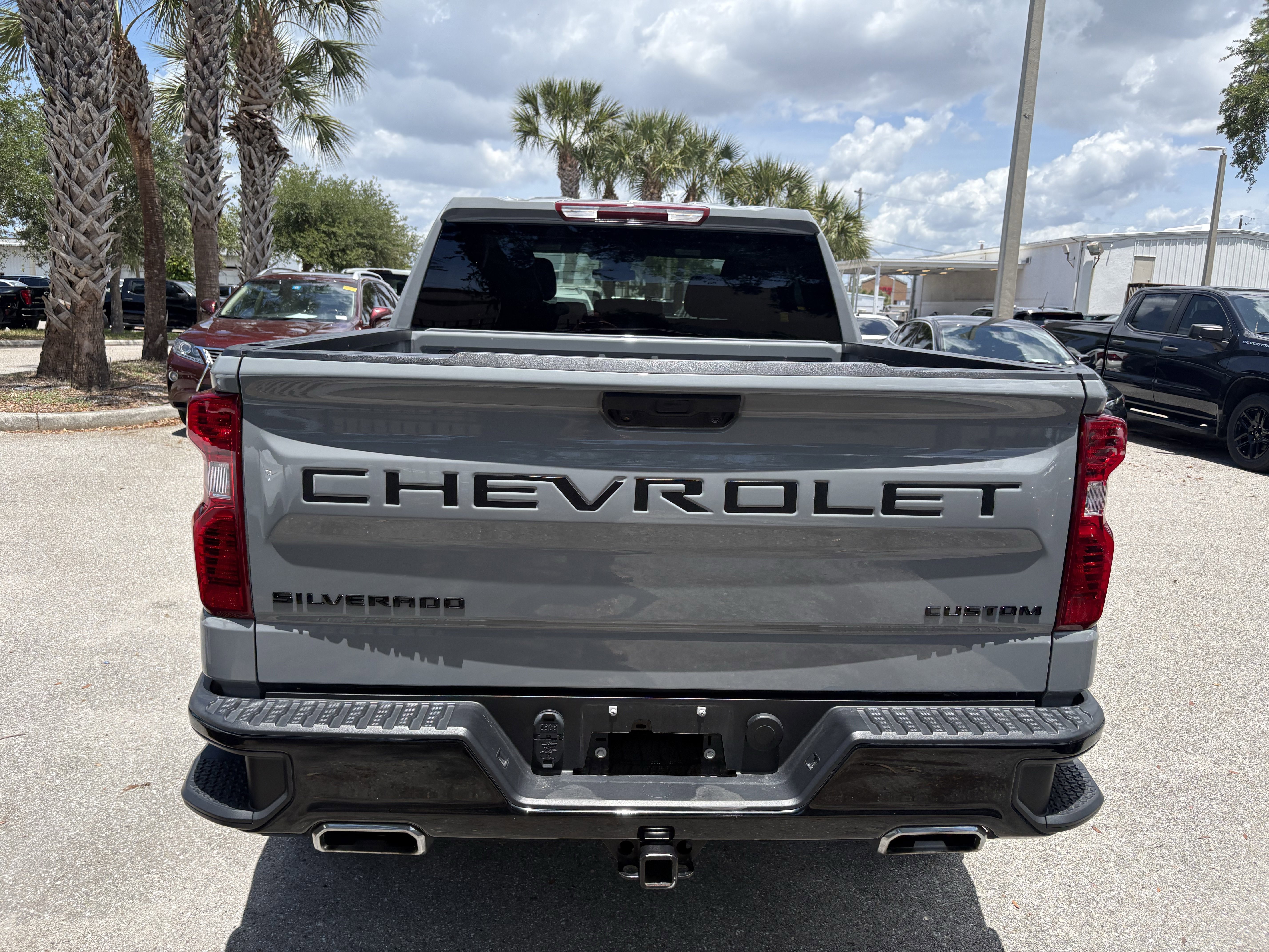 Certified 2025 Chevrolet Silverado 1500 Custom Trail Boss w/ LPO, Dark Essentials Package AWD/4WD image 6