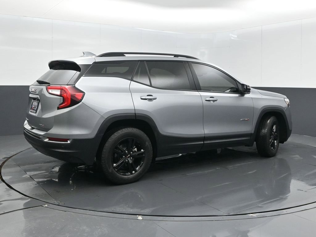 Used 2024 GMC Terrain AT4 w/ Infotainment Package II image 7