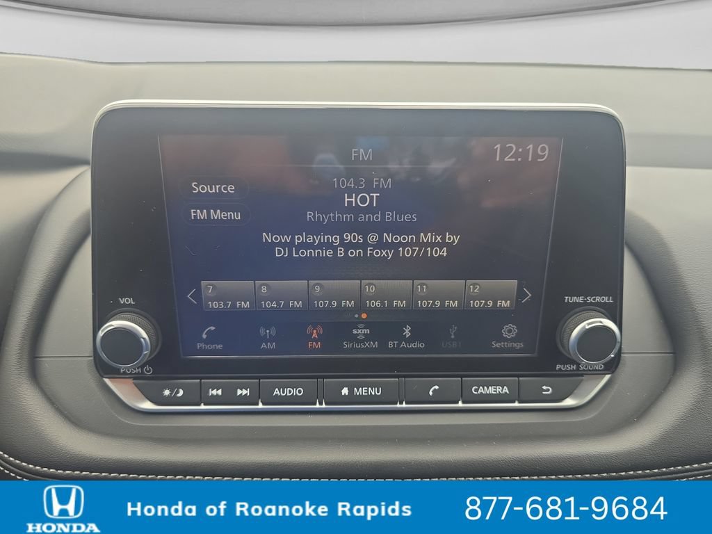 Used 2024 Nissan Rogue SV AWD/4WD image 21