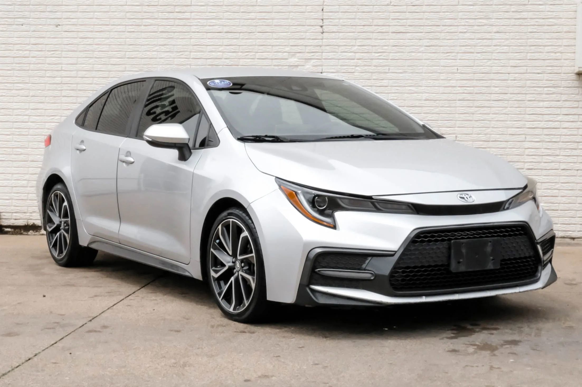 Used 2020 Toyota Corolla SE FWD image 5