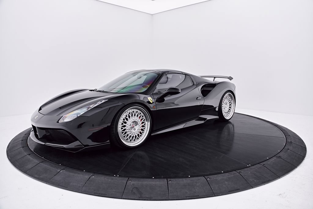 Used 2018 Ferrari 488 Spider RWD image 17