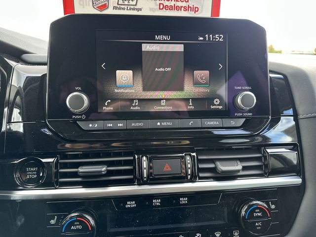 New 2025 Nissan Pathfinder SV image 13