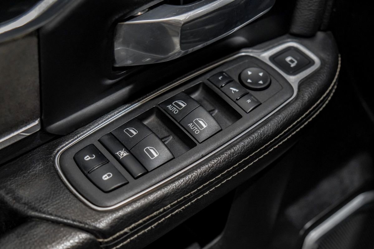 Used 2022 RAM 3500 Laramie image 44