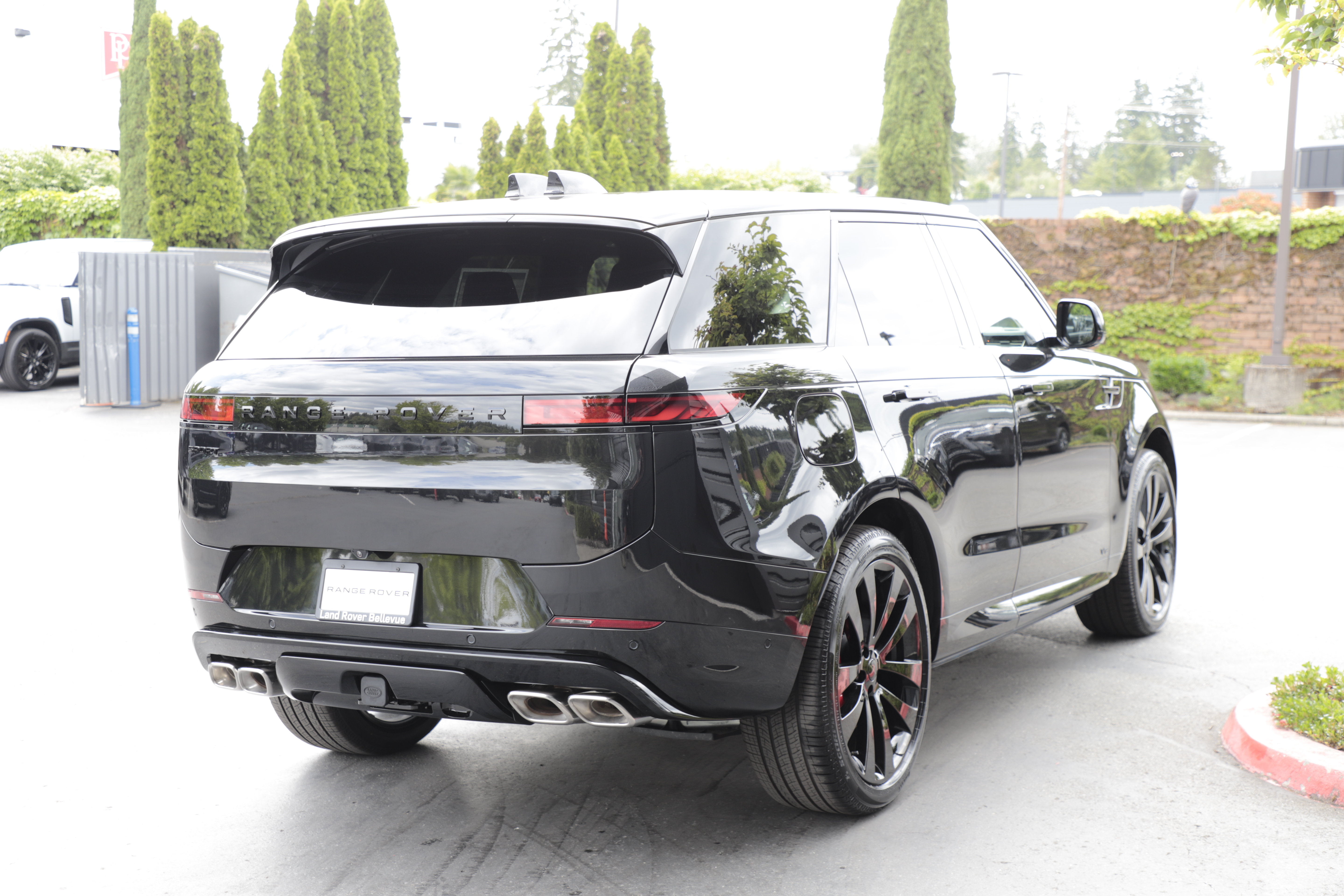 New 2026 Land Rover Range Rover Sport Autobiography AWD/4WD image 10