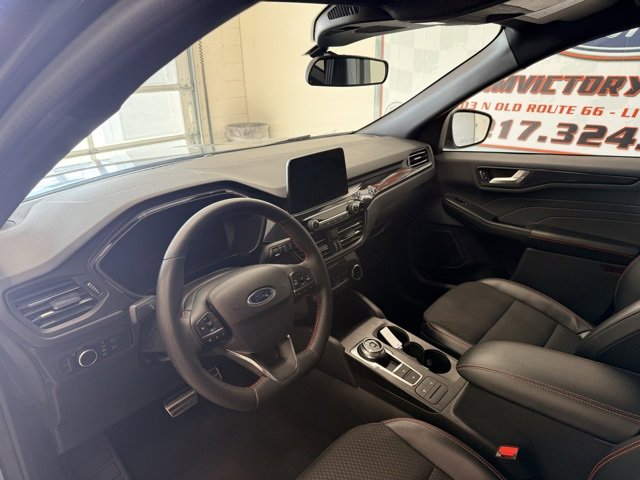 Used 2024 Ford Escape ST-Line image 13