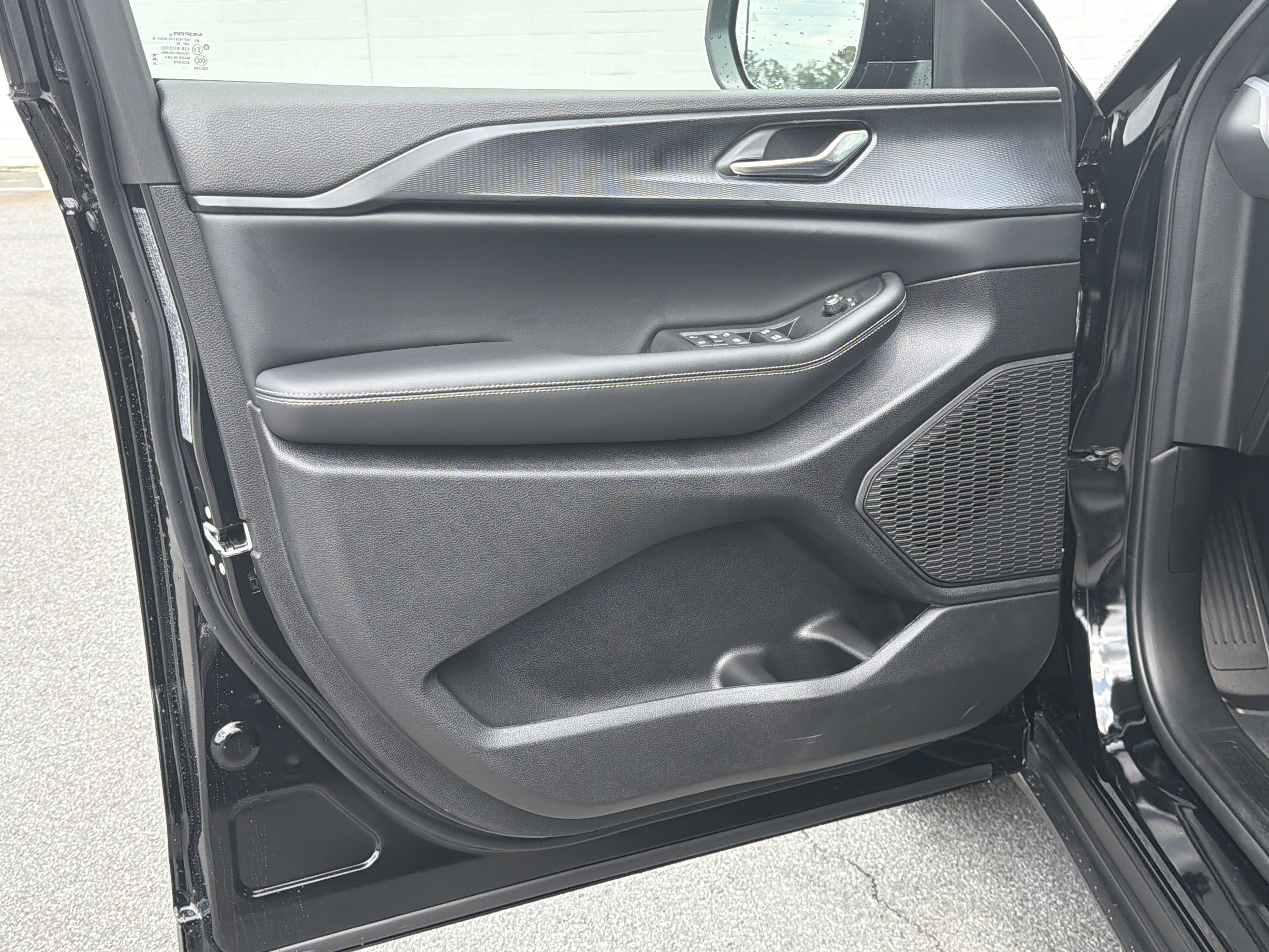 New 2026 Jeep Grand Cherokee Laredo w/ Trailer Tow Package image 12