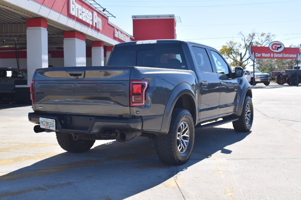 Used 2018 Ford F150 Raptor w/ Equipment Group 802A Luxury image 3