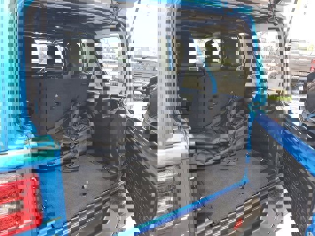 Certified 2022 Jeep Wrangler Unlimited Sahara w/ Safety Group image 10