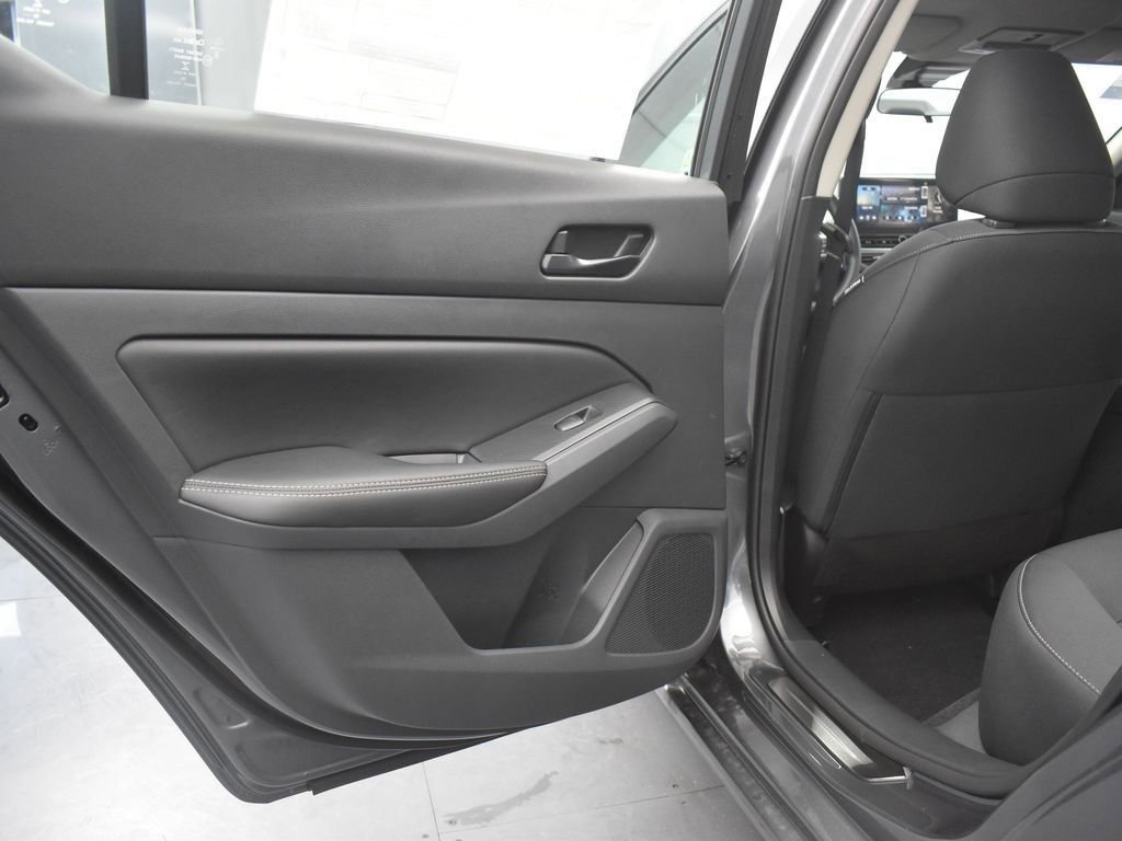 New 2025 Nissan Altima 2.5 SV w/ SV Special Edition Package FWD image 16