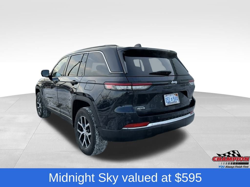 Used 2024 Jeep Grand Cherokee Limited image 2