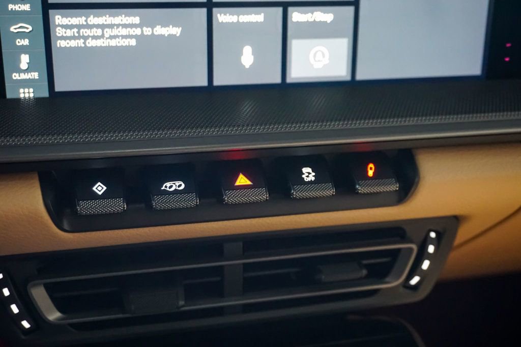 Used 2021 Porsche 911 Carrera image 29