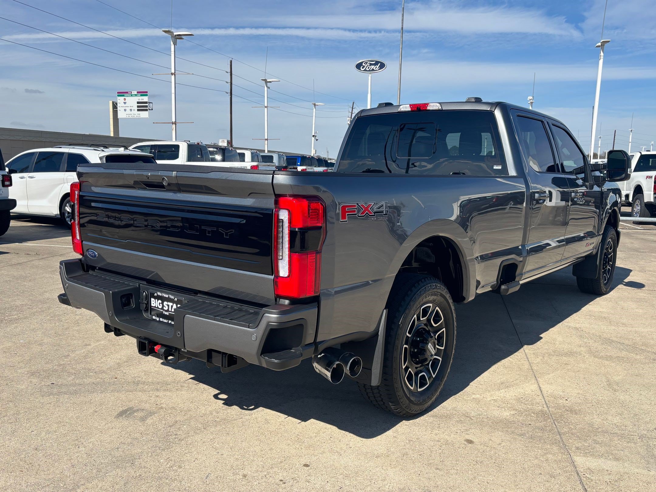 Used 2026 Ford F350 Platinum AWD/4WD image 11
