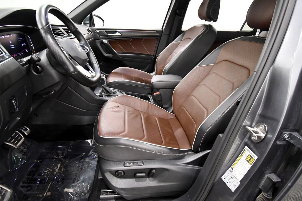 Used 2022 Volkswagen Tiguan SEL R-Line AWD/4WD image 13