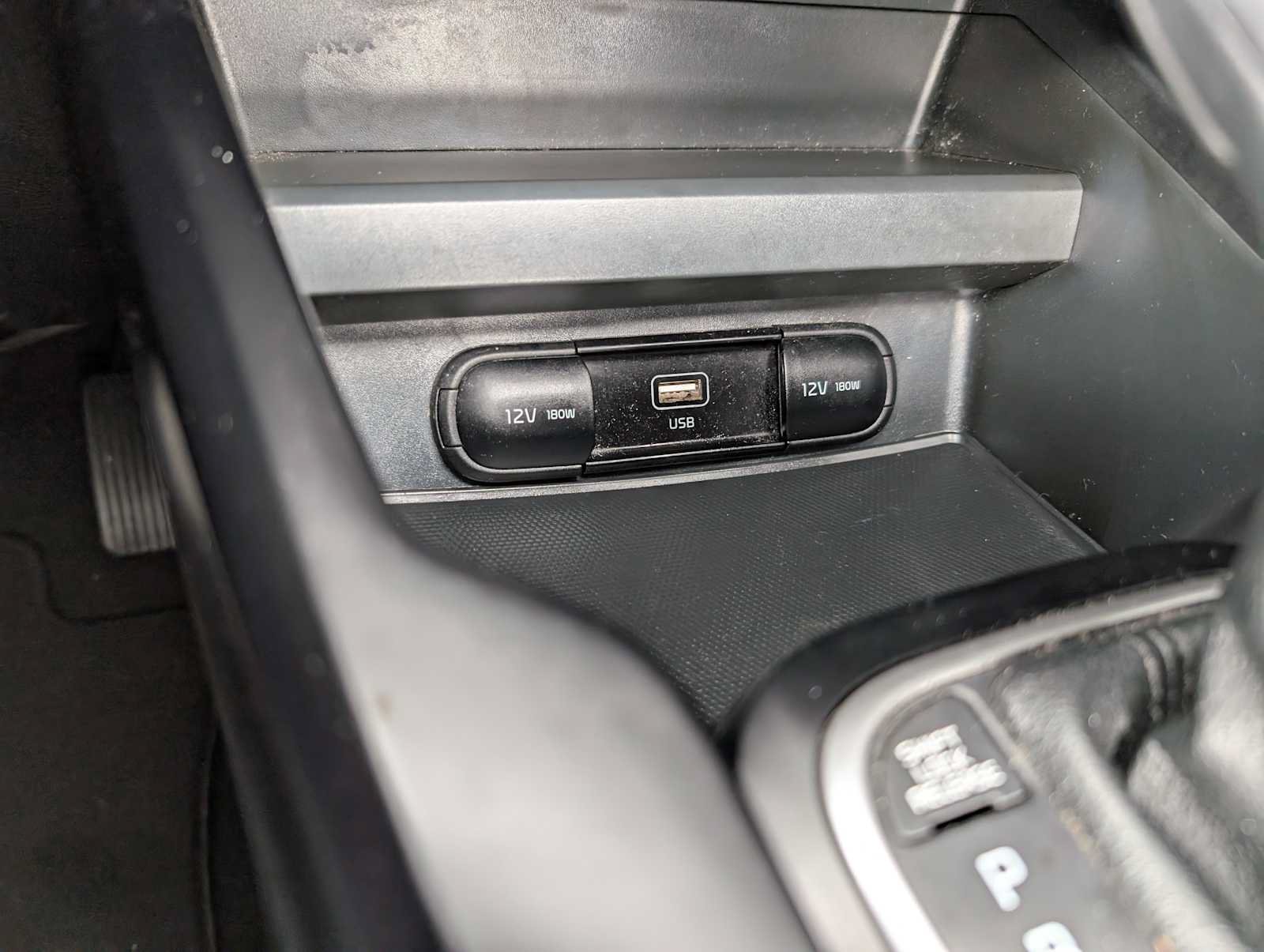 Certified 2023 Kia Soul LX w/ Option Group 015 FWD image 27