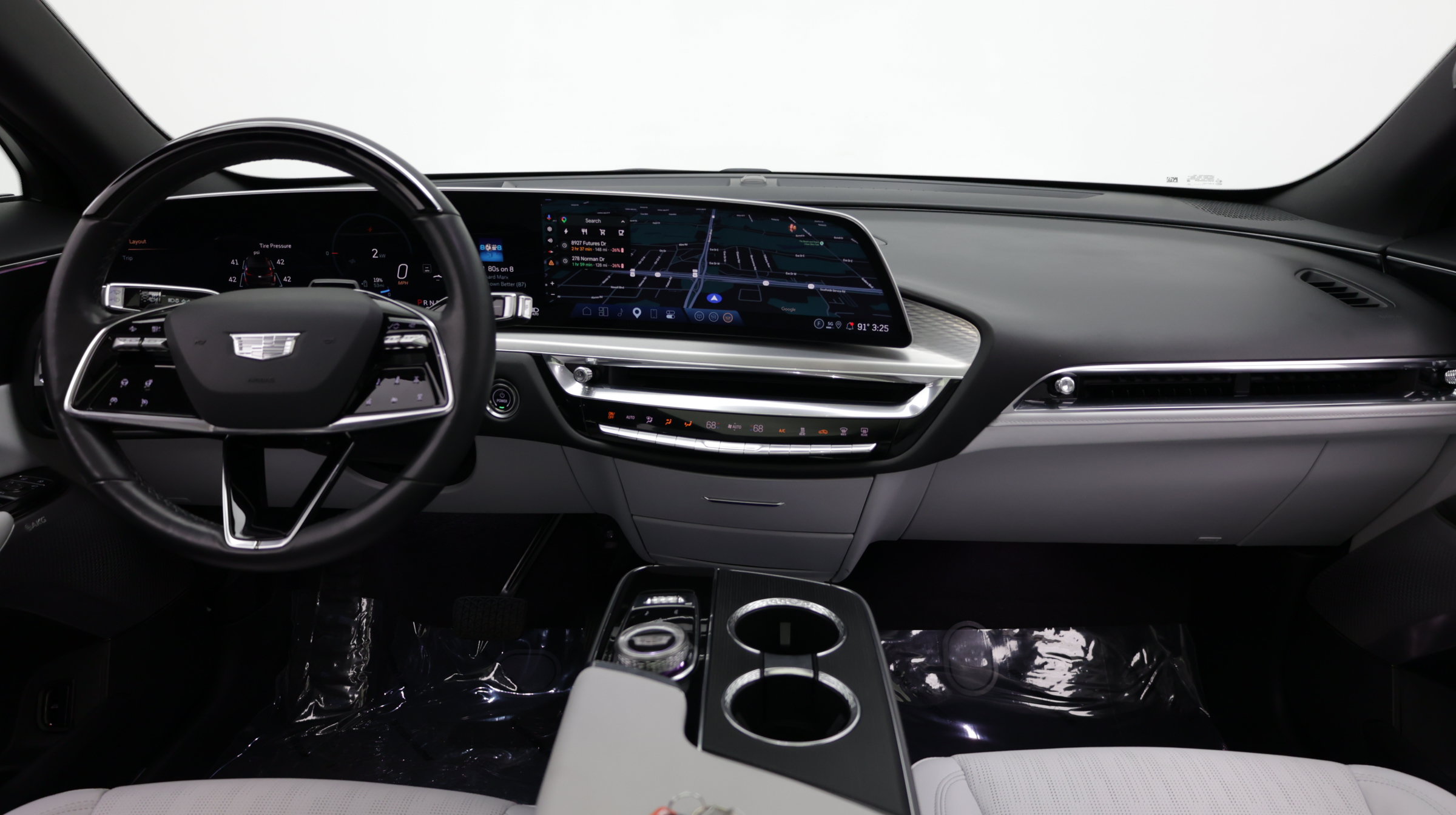 Used 2024 Cadillac Lyriq Sport AWD/4WD image 34