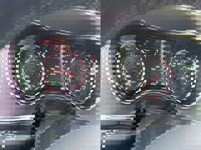 Used 2020 Dodge Charger SXT w/ Leather Interior Group image 2