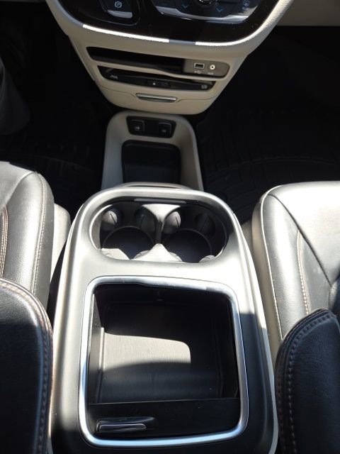 Used 2017 Chrysler Pacifica Touring-L Plus w/ Advanced Safetytec Group image 20