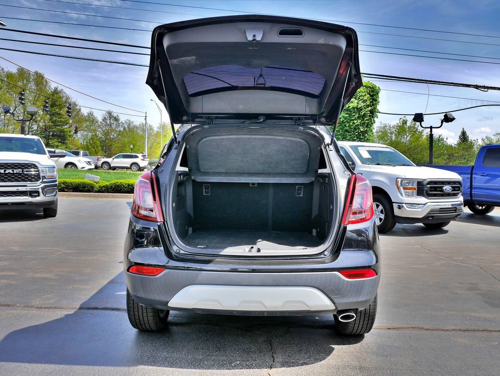 Used 2021 Buick Encore Preferred FWD image 15