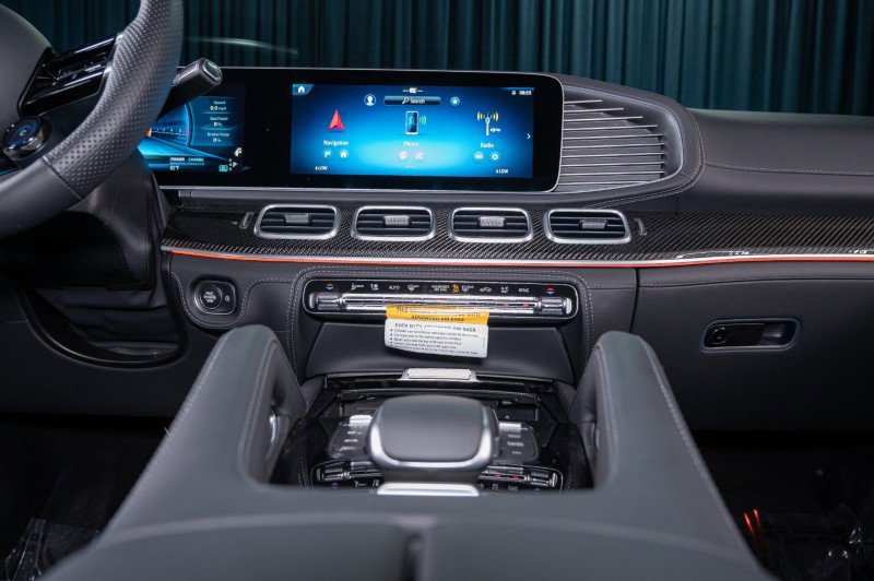 New 2026 Mercedes-Benz GLE 63 AMG S image 21