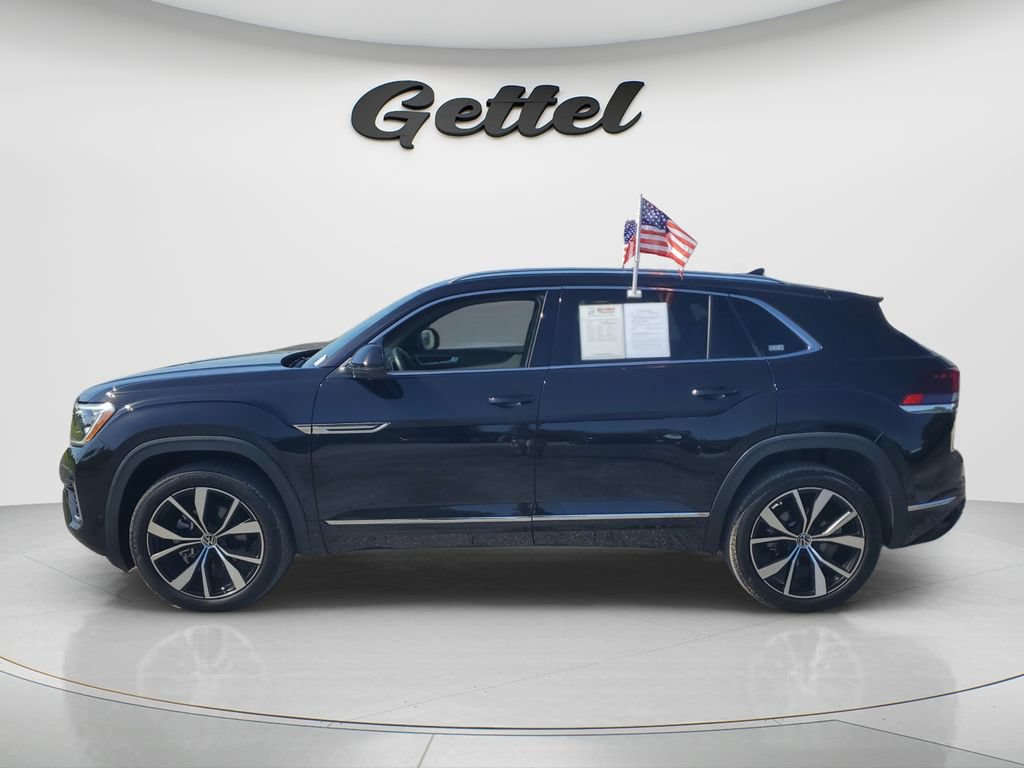 Used 2024 Volkswagen Atlas Cross Sport SEL Premium R-Line AWD/4WD image 8