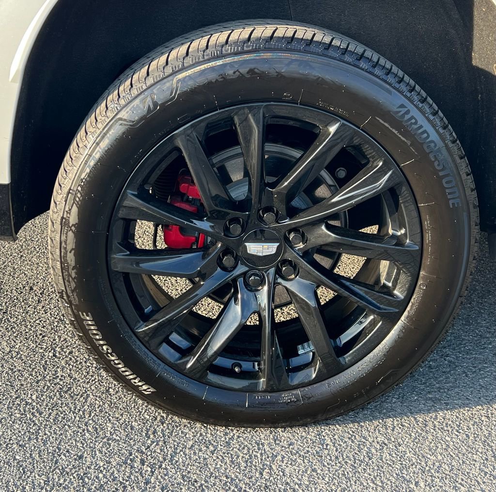 Certified 2024 Cadillac Escalade ESV Sport Platinum w/ LPO, ONYX Package image 22