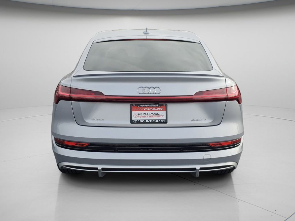 Used 2022 Audi e-tron Premium image 25