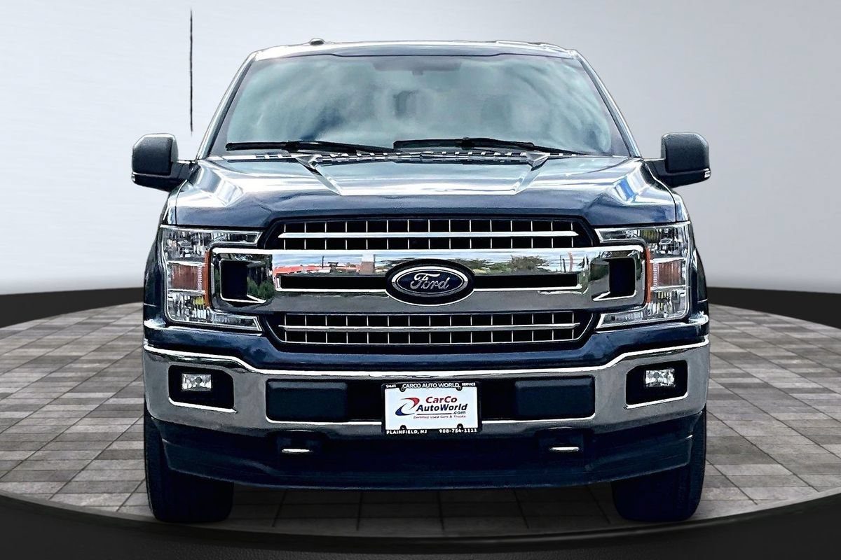 Used 2018 Ford F150 XLT w/ Equipment Group 302A Luxury AWD/4WD image 2