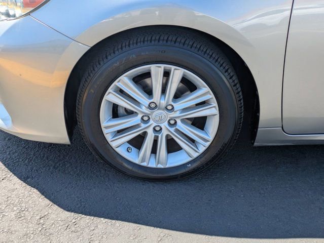 Used 2015 Lexus ES 350 image 9