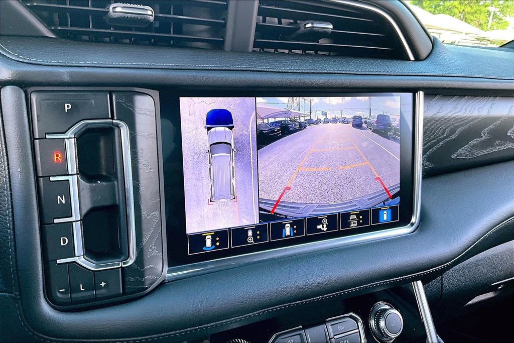 Used 2021 GMC Yukon XL Denali RWD image 30
