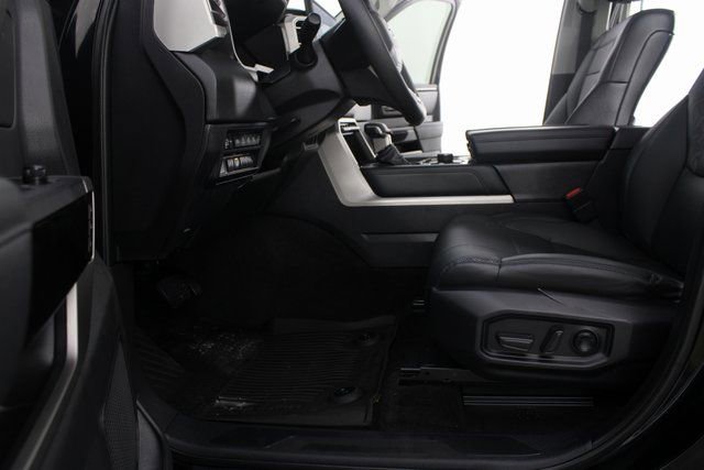 Used 2024 Toyota Tundra Limited image 19