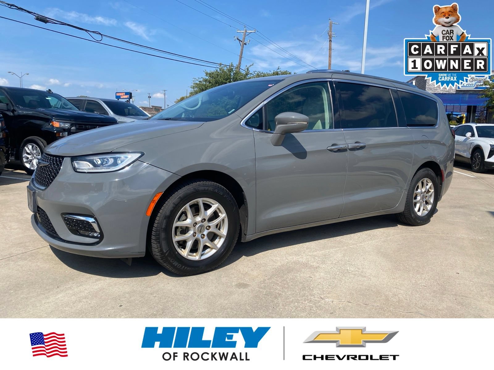 Used 2021 Chrysler Pacifica Touring-L