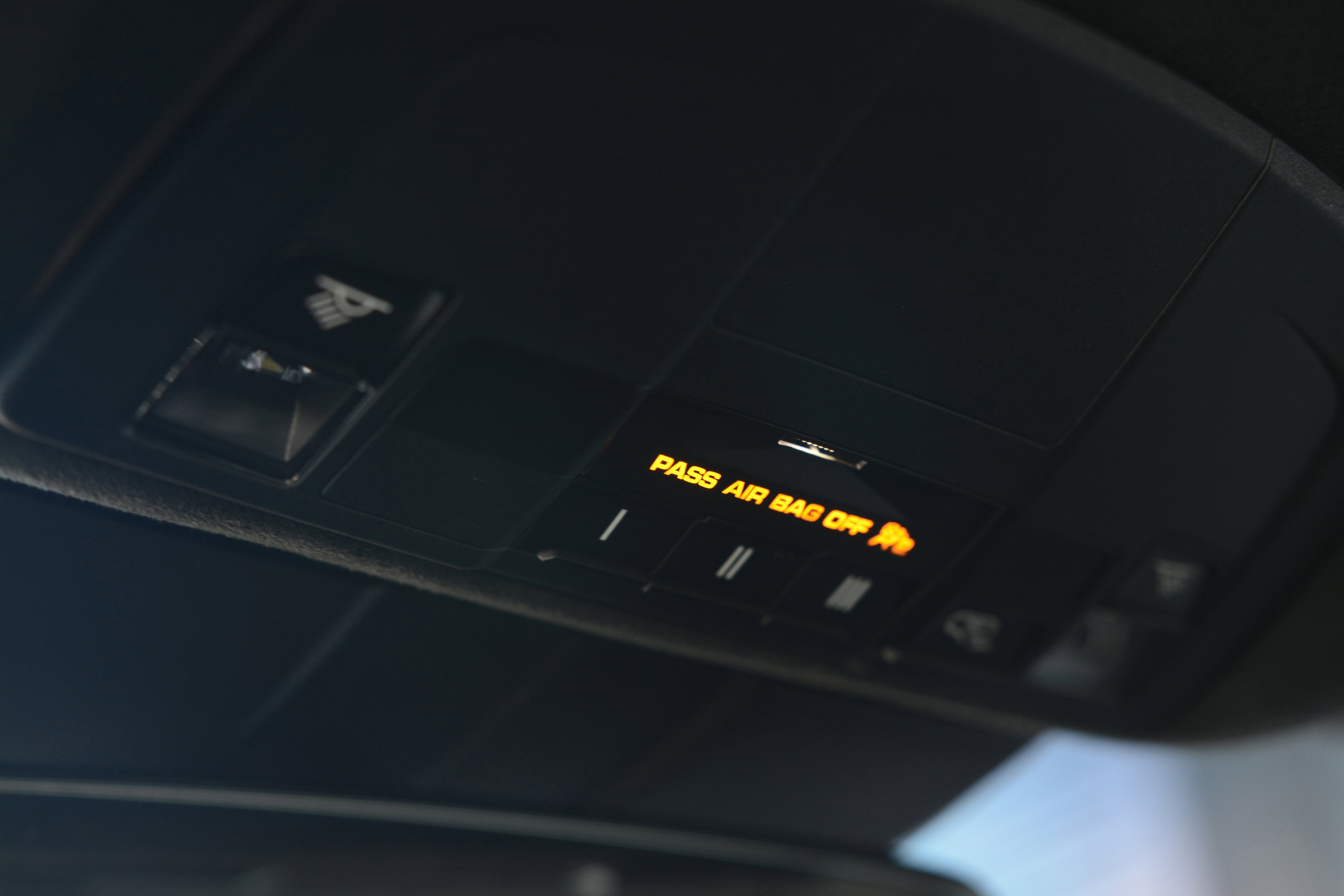 Certified 2022 Porsche 718 Cayman GT4 RWD image 25