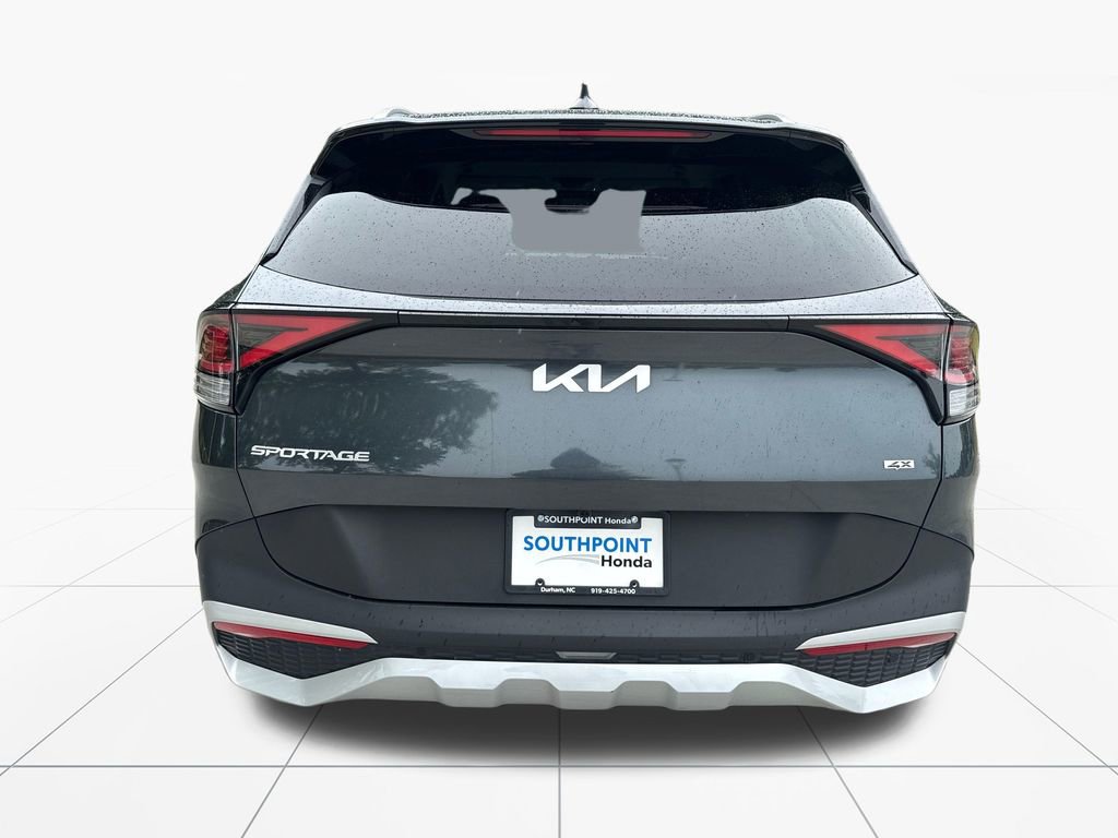 Used 2024 Kia Sportage EX AWD/4WD image 7
