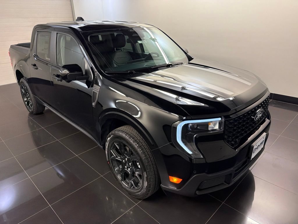 New 2026 Ford Maverick Lariat w/ Black Appearance Package AWD/4WD image 1
