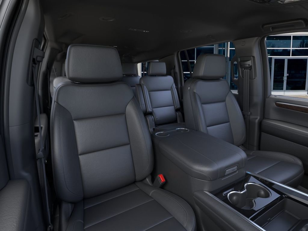 New 2026 Chevrolet Suburban LT w/ Comfort Package AWD/4WD image 17