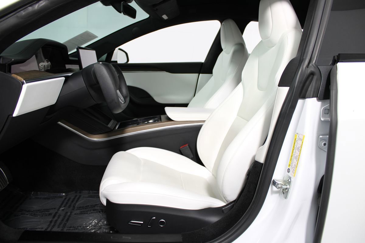 Used 2022 Tesla Model S AWD/4WD image 8