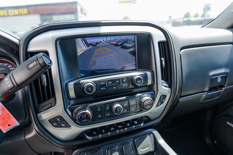 Used 2015 GMC Sierra 2500 SLT w/ Duramax Plus Package AWD/4WD image 25