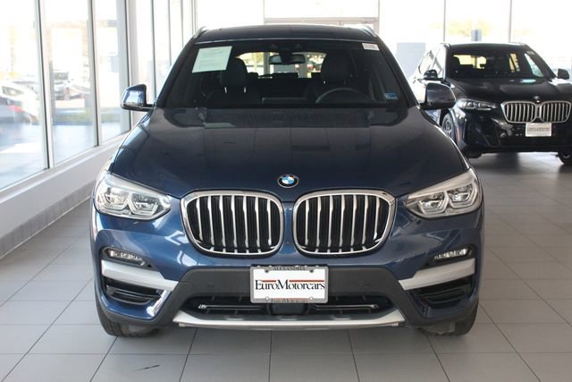 Used 2021 BMW X3 xDrive30i w/ Executive Package image 2