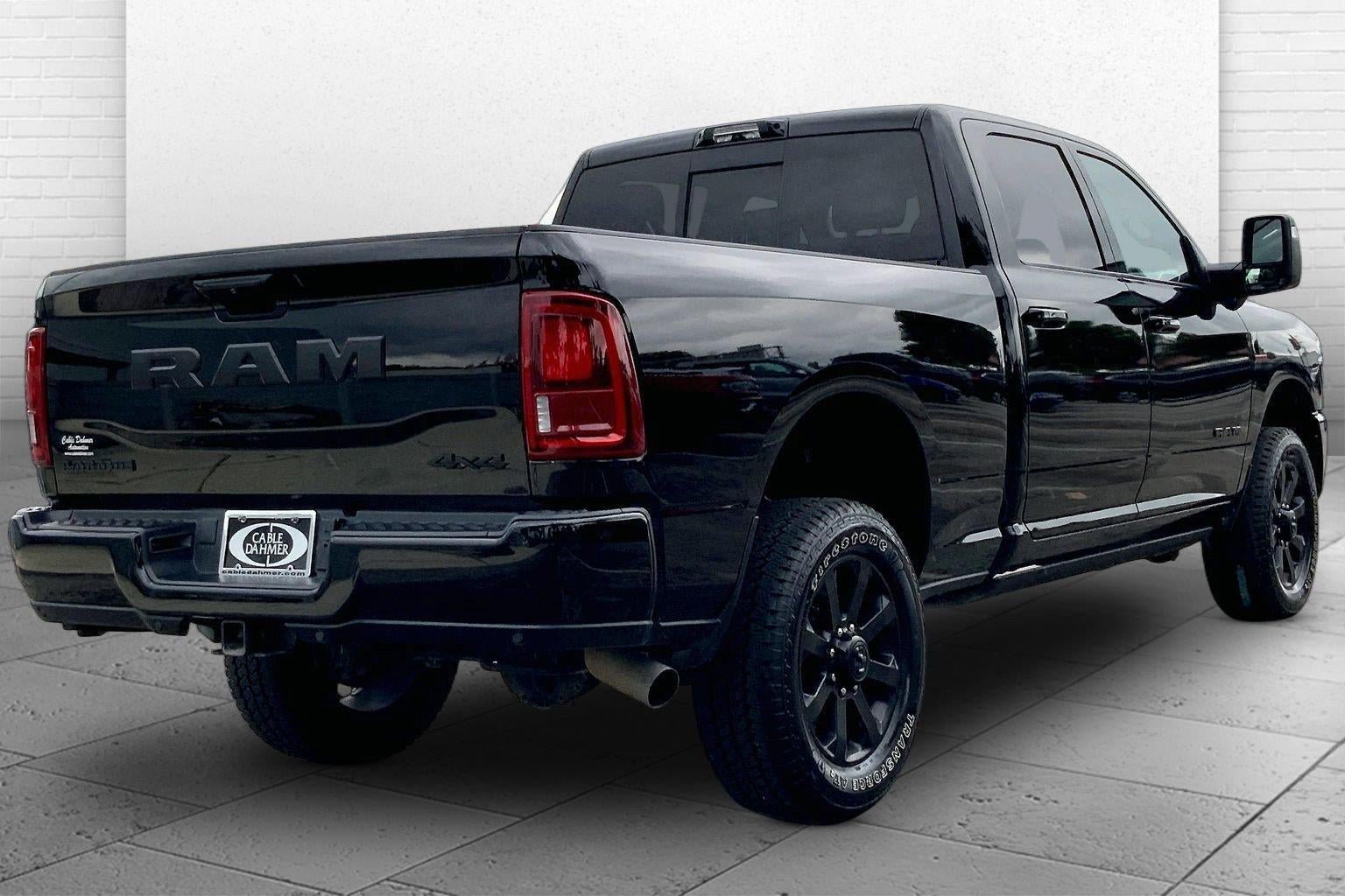 Used 2025 RAM 2500 Laramie AWD/4WD image 13