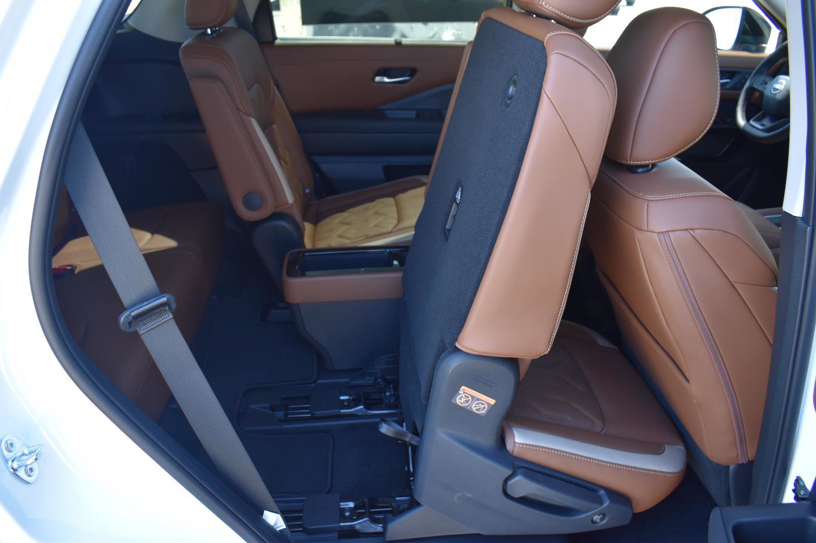 New 2026 Nissan Pathfinder Platinum image 67