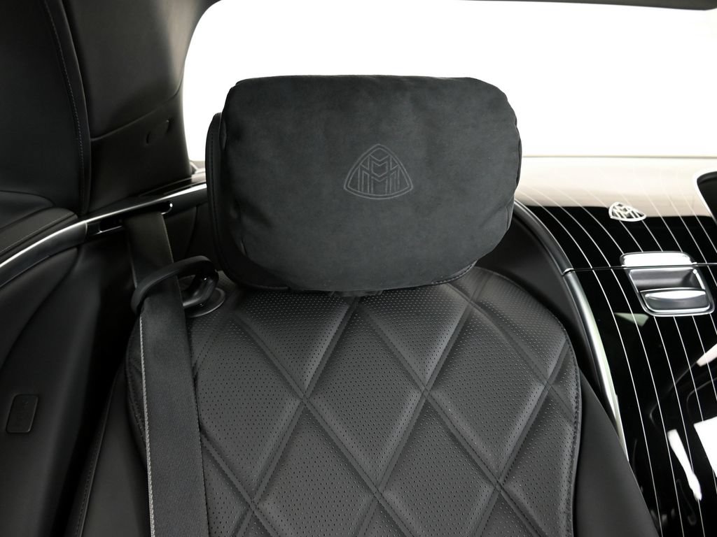 Used 2024 Mercedes-Benz Maybach S 680 4MATIC image 17