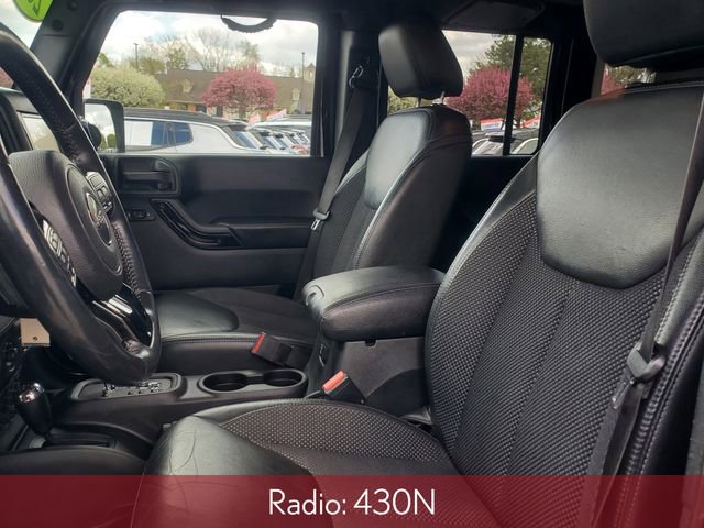 Used 2016 Jeep Wrangler Unlimited Sahara AWD/4WD image 11