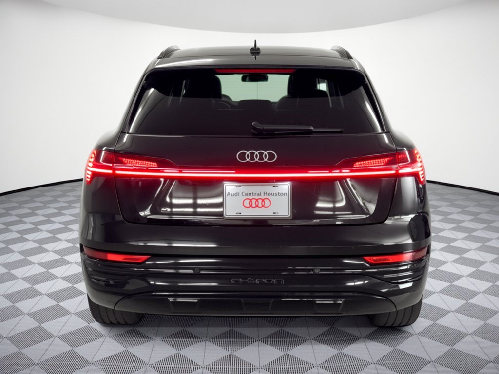 Used 2024 Audi Q8 e-tron Premium Plus w/ Prestige Package AWD/4WD image 11