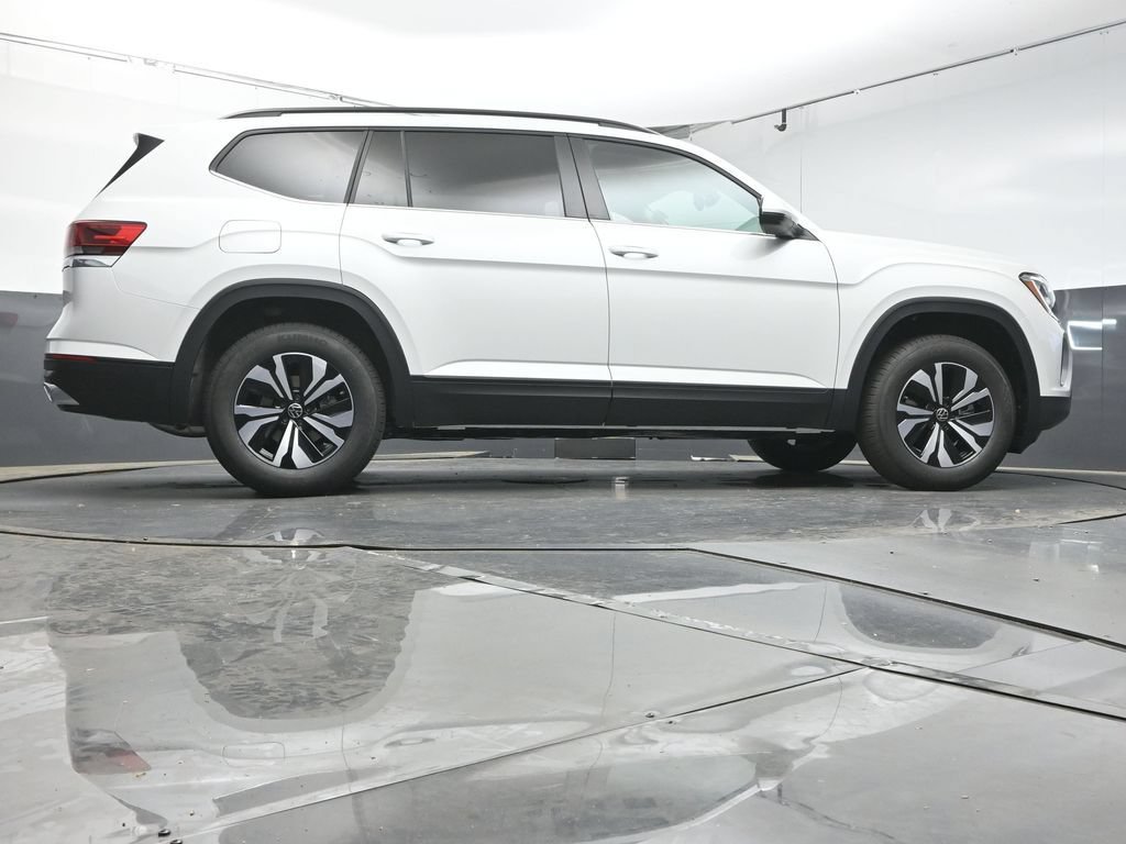 New 2026 Volkswagen Atlas SE FWD image 38