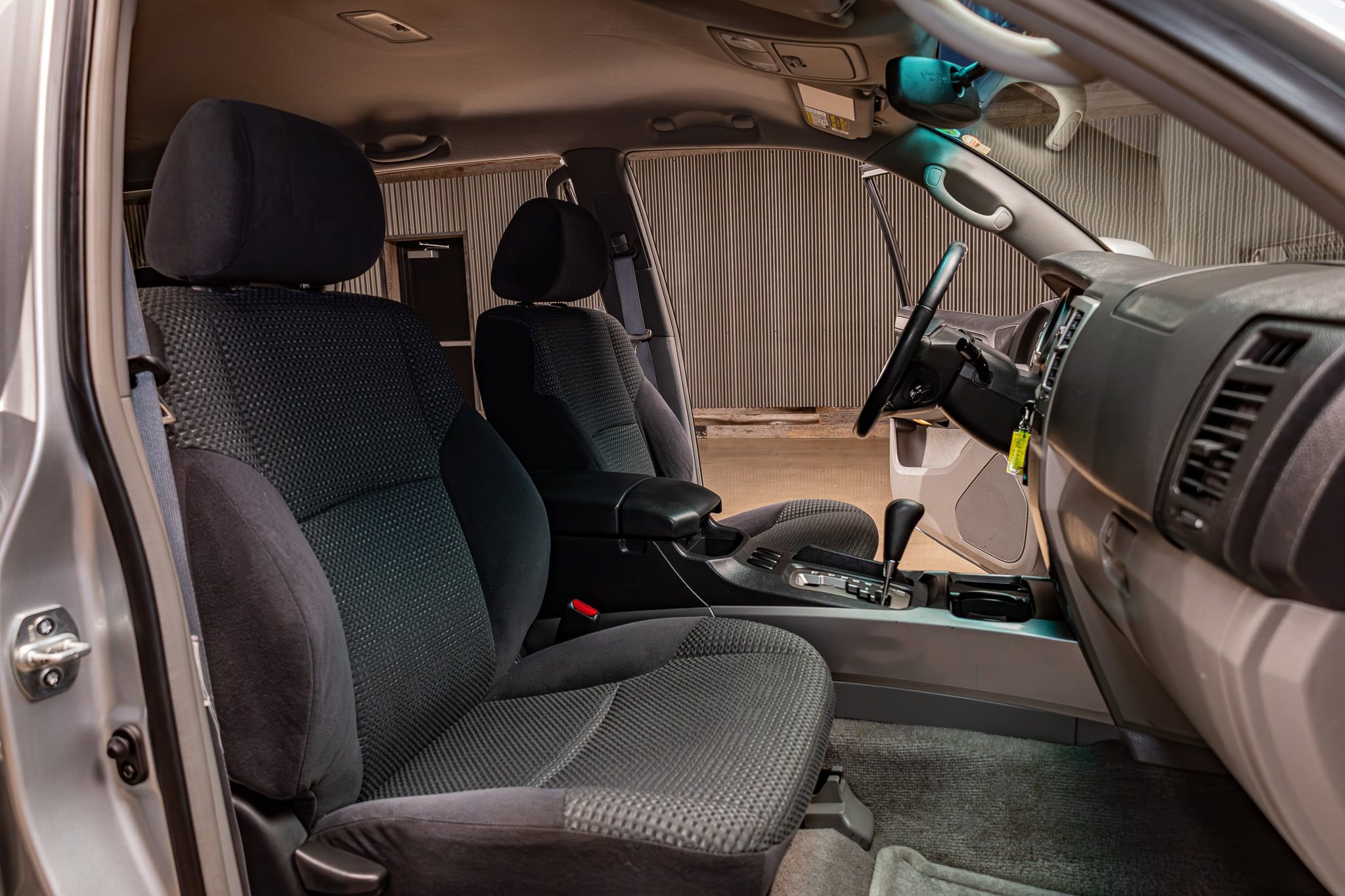 Used 2005 Toyota 4Runner Sport image 23