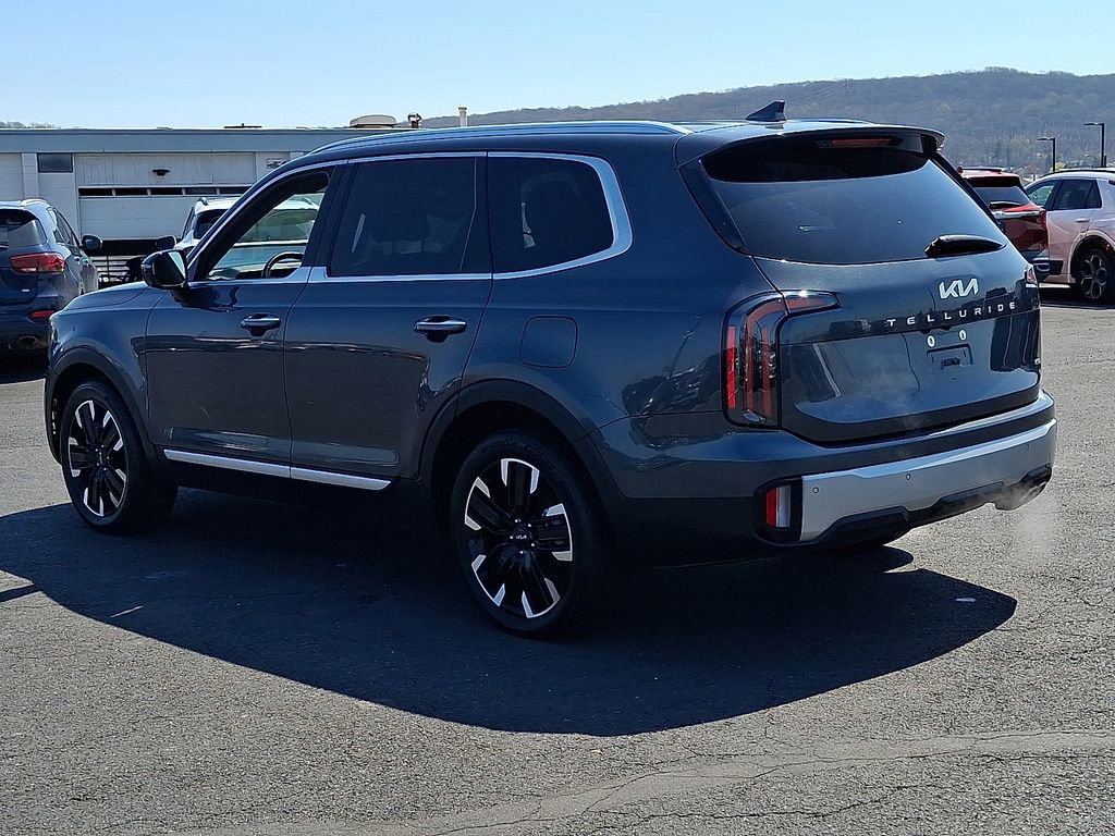 Certified 2023 Kia Telluride SX Prestige AWD/4WD image 4