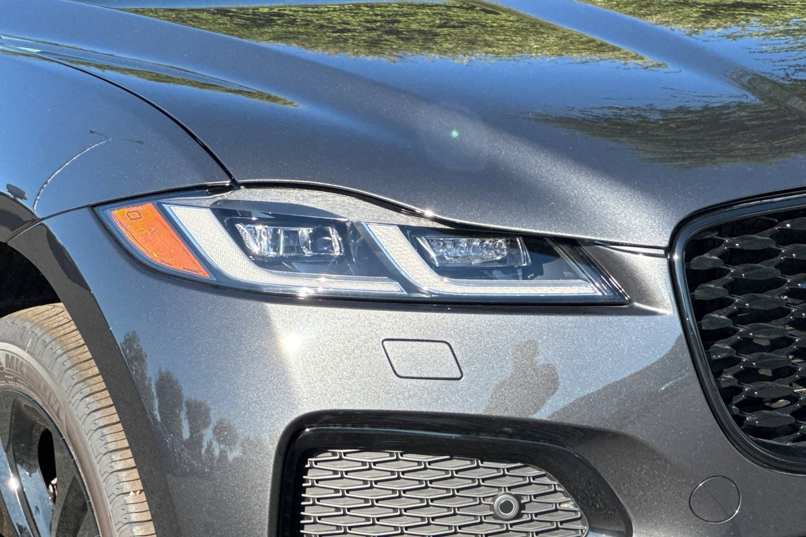 New 2026 Jaguar F-PACE R-Dynamic S image 12
