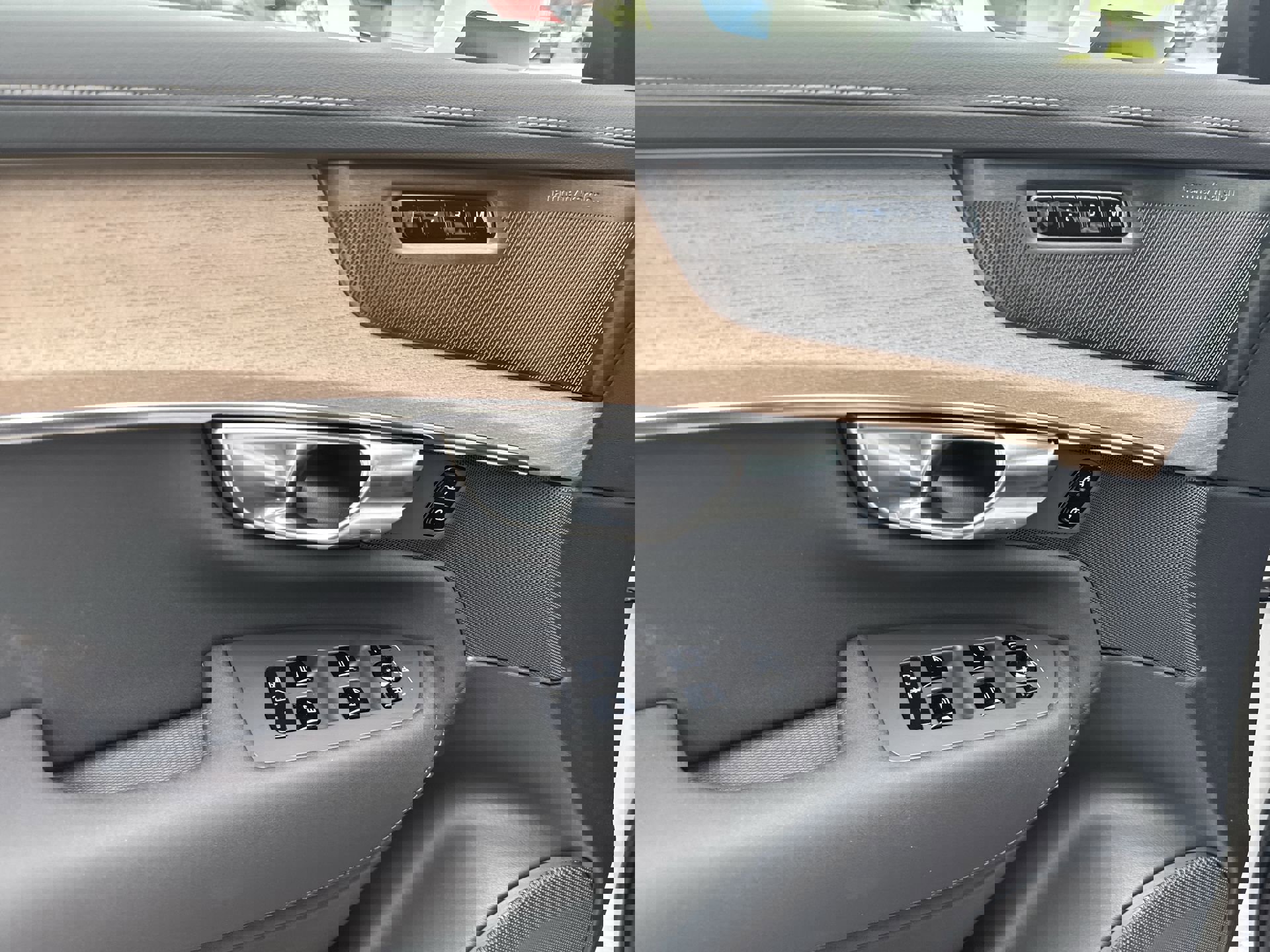 New 2025 Volvo XC90 T8 Plus w/ Protection Package Premier image 23