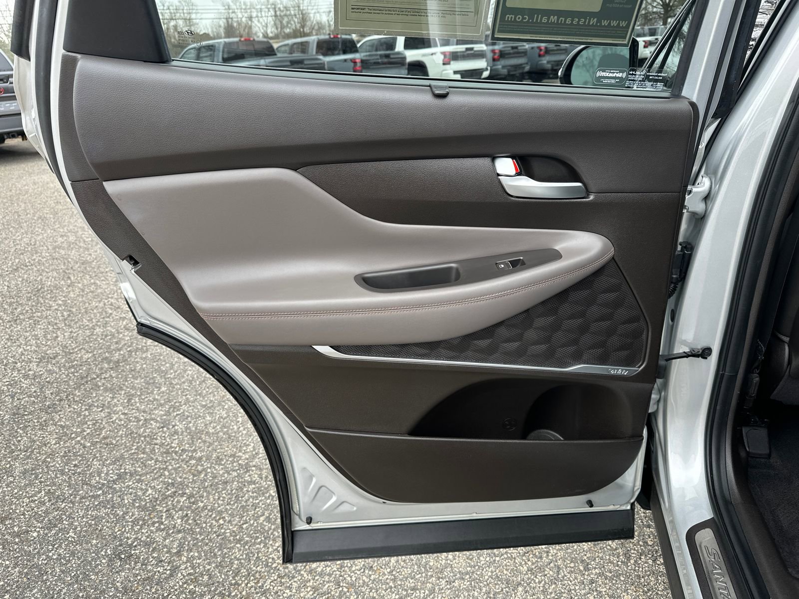 Used 2019 Hyundai Santa Fe Limited FWD image 23
