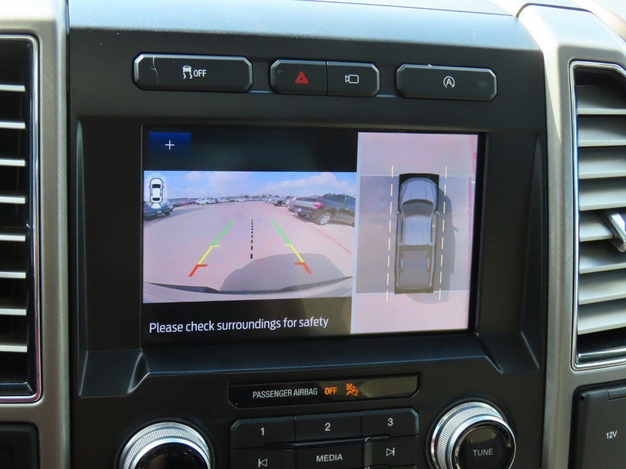 Used 2020 Ford F150 Limited w/ Trailer Tow Package image 32